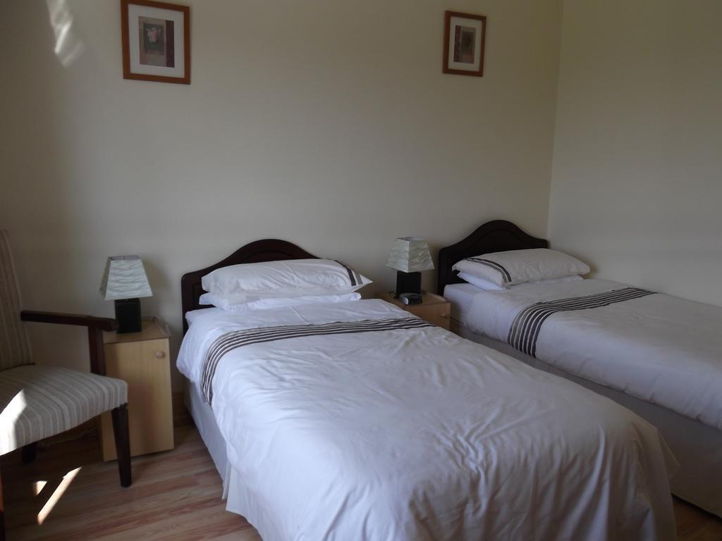 Ashley Lodge Bed & Breakfast Rosslare Harbour Buitenkant foto